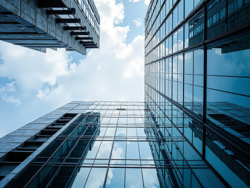 西藏高原城市街景，蓝天白云背景，现代化建筑与传统藏式建筑融合，展现西藏现代化发展面貌